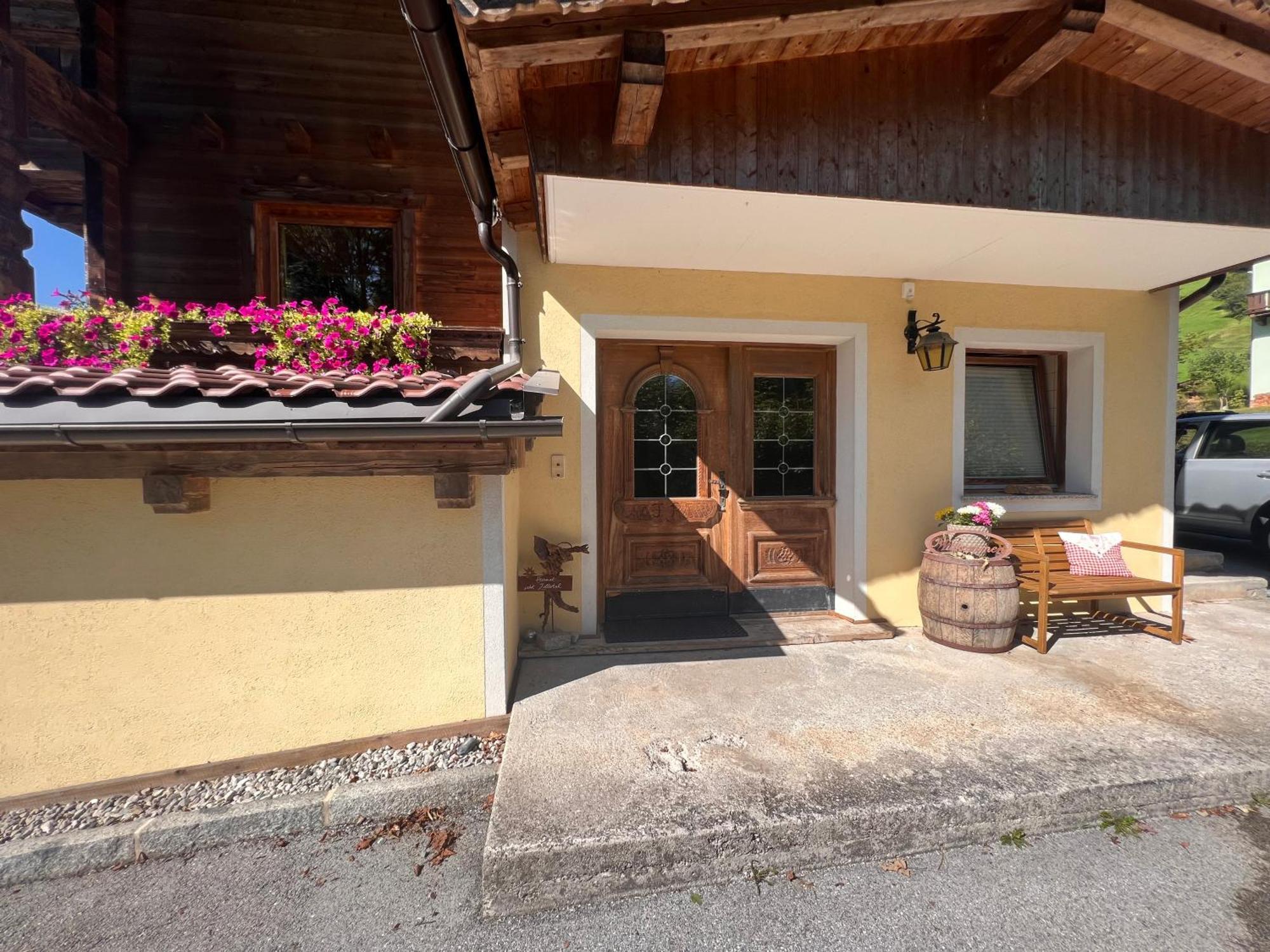 Ferienwohnung Platzhirsch Panorama View Balkon, Gartensauna, Garten, Grillplatz Stumm Exterior foto