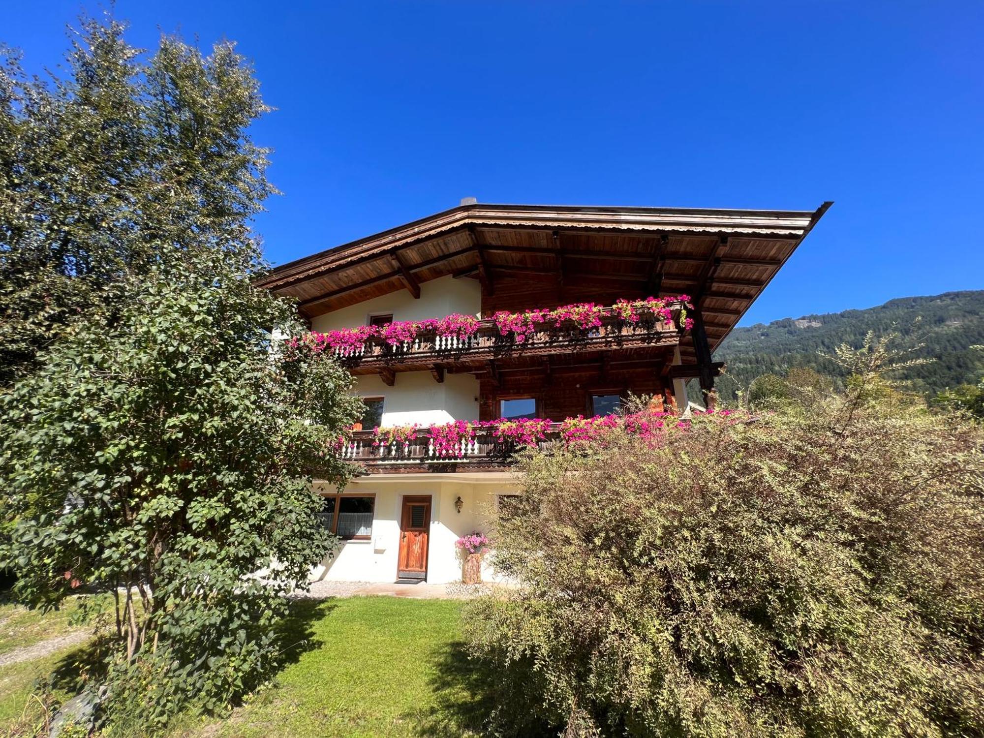 Ferienwohnung Platzhirsch Panorama View Balkon, Gartensauna, Garten, Grillplatz Stumm Exterior foto